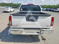 2016 Nissan FRONTIER photo