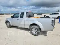 2016 Nissan FRONTIER photo