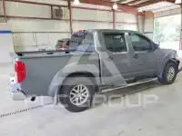 2016 Nissan FRONTIER photo