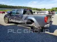 2016 Nissan FRONTIER photo
