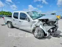 2016 Nissan FRONTIER photo