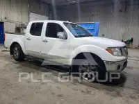 2016 Nissan FRONTIER photo