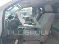 2016 Nissan FRONTIER photo