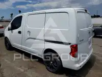 2016 Nissan NV фото