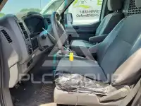 2016 Nissan NV фото