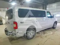 2016 Nissan NV photo
