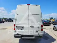 2016 Nissan NV фото