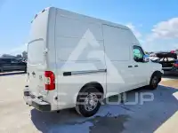 2016 Nissan NV фото
