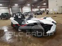 2016 Polaris Slingshot photo