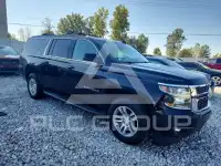 2016 Chevrolet Suburan photo