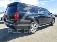 2016 Chevrolet Suburan photo
