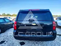 2016 Chevrolet Suburan photo