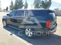2016 Chevrolet Suburan photo