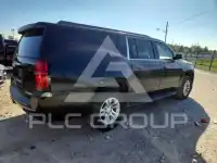 2016 Chevrolet Suburan photo