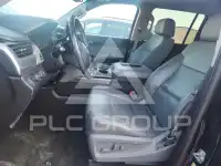 2016 Chevrolet Suburan photo