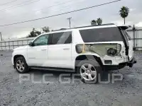 2016 Chevrolet Suburan photo