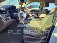 2016 Chevrolet Suburan photo
