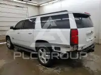 2016 Chevrolet Suburan photo