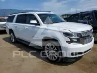 2016 Chevrolet Suburan photo