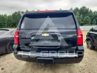 2016 Chevrolet Suburan фото