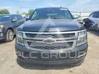 2016 Chevrolet Suburan photo