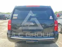 2016 Chevrolet Suburan photo