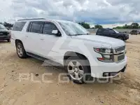 2016 Chevrolet Suburan photo