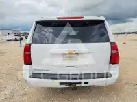 2016 Chevrolet Suburan photo