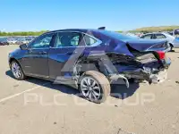 2016 Chevrolet Impala photo