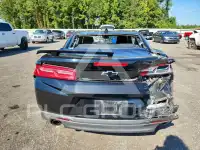 2016 Chevrolet Camaro photo