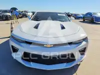 2016 Chevrolet Camaro photo
