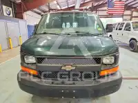 2016 Chevrolet Express фото