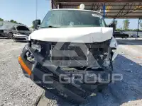 2016 Chevrolet Express фото