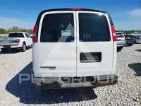 2016 Chevrolet Express photo