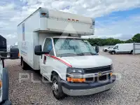 2016 Chevrolet Express photo