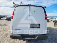 2016 Chevrolet Express photo
