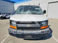 2016 Chevrolet Express photo