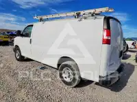 2016 Chevrolet Express photo