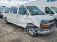 2016 Chevrolet Express photo
