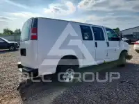 2016 Chevrolet Express фото