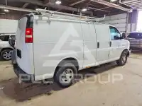 2016 Chevrolet Express фото