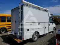 2016 Chevrolet Express фото