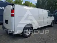 2016 Chevrolet Express фото
