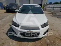 2016 Chevrolet Sonic фото