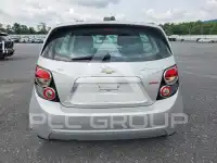 2016 Chevrolet Sonic фото