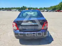 2016 Chevrolet Sonic фото