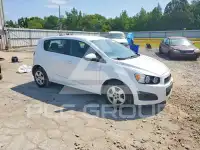 2016 Chevrolet Sonic фото