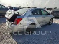 2016 Chevrolet Sonic фото
