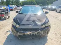 2016 Chevrolet Sonic фото