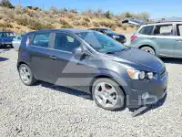 2016 Chevrolet Sonic фото